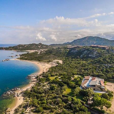 Boho Chic Beach Resort In Sardegna Porto Istana Bagian luar foto